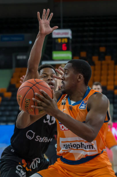 核心中场不 核心中场不