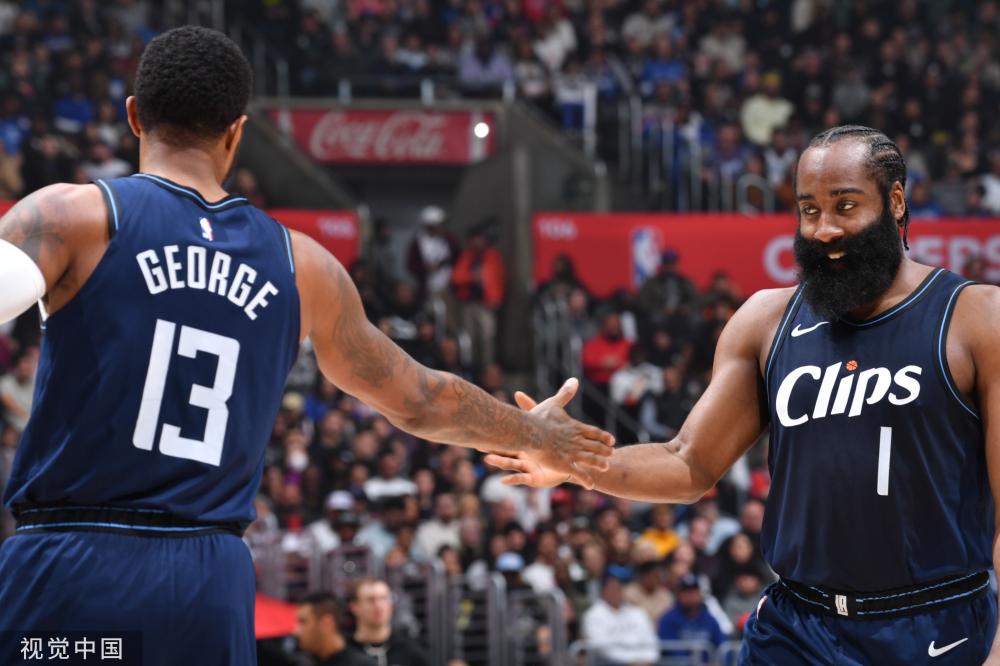 个人突破背 个人突破背